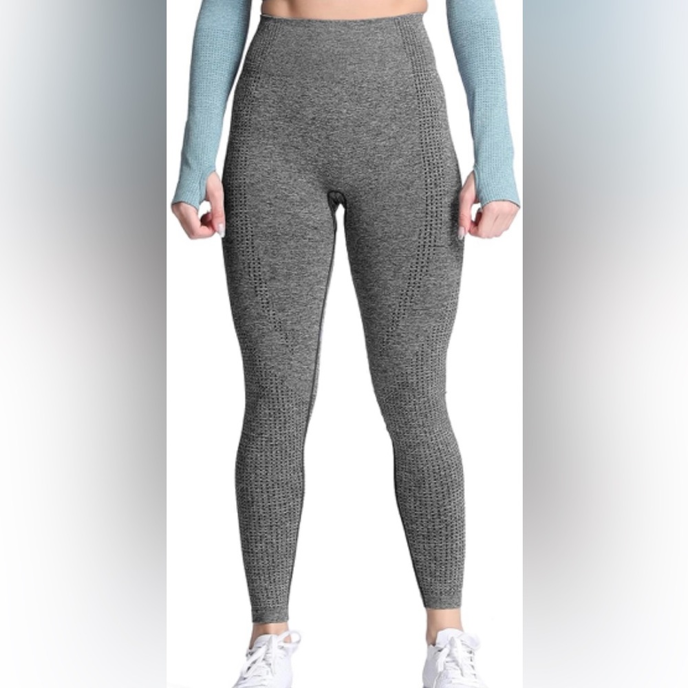 High-waisted, squat-proof leggings. Charcoal dark grey/black. Size medium.